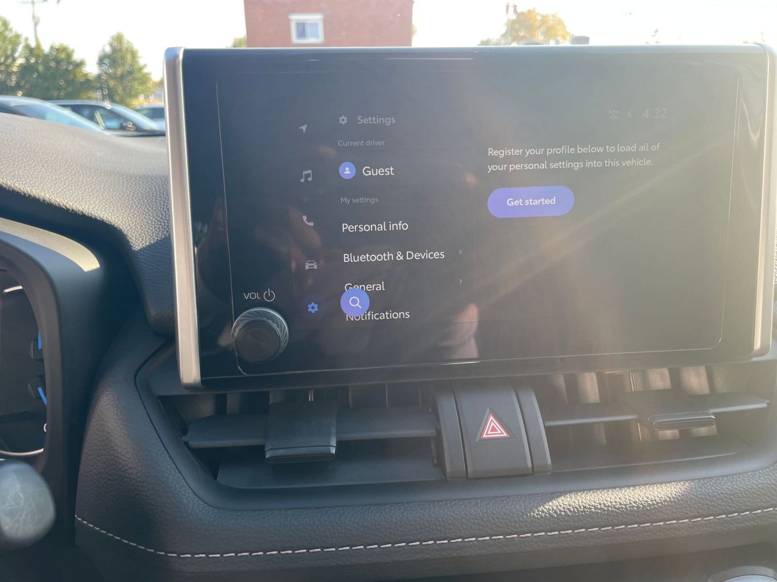 Thumbnail: 2025 Toyota RAV4 - 21