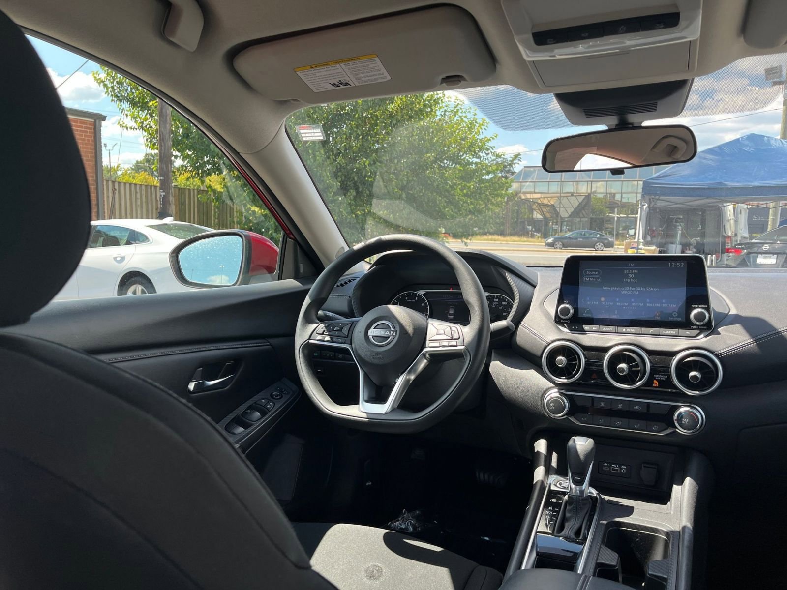 Thumbnail: 2024 Nissan Sentra - 33