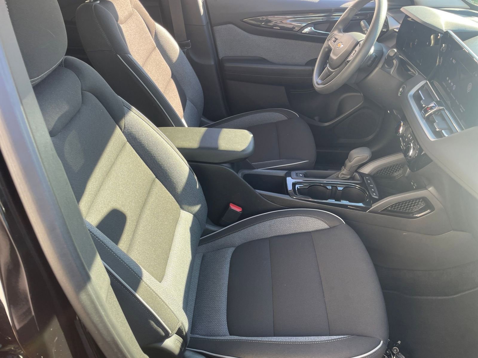 Thumbnail: 2025 Chevrolet TrailBlazer - 34