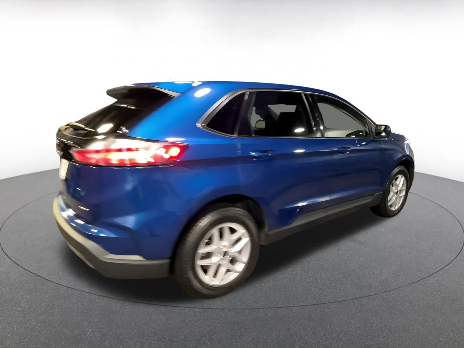 Thumbnail: 2023 Ford Edge - 15
