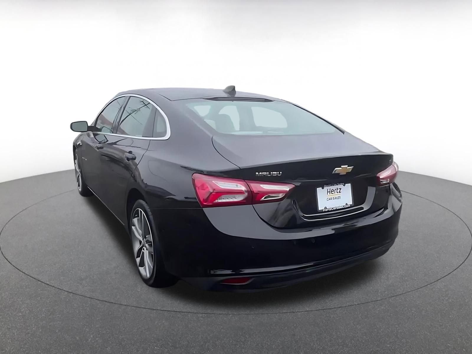 Thumbnail: 2024 Chevrolet Malibu - 11