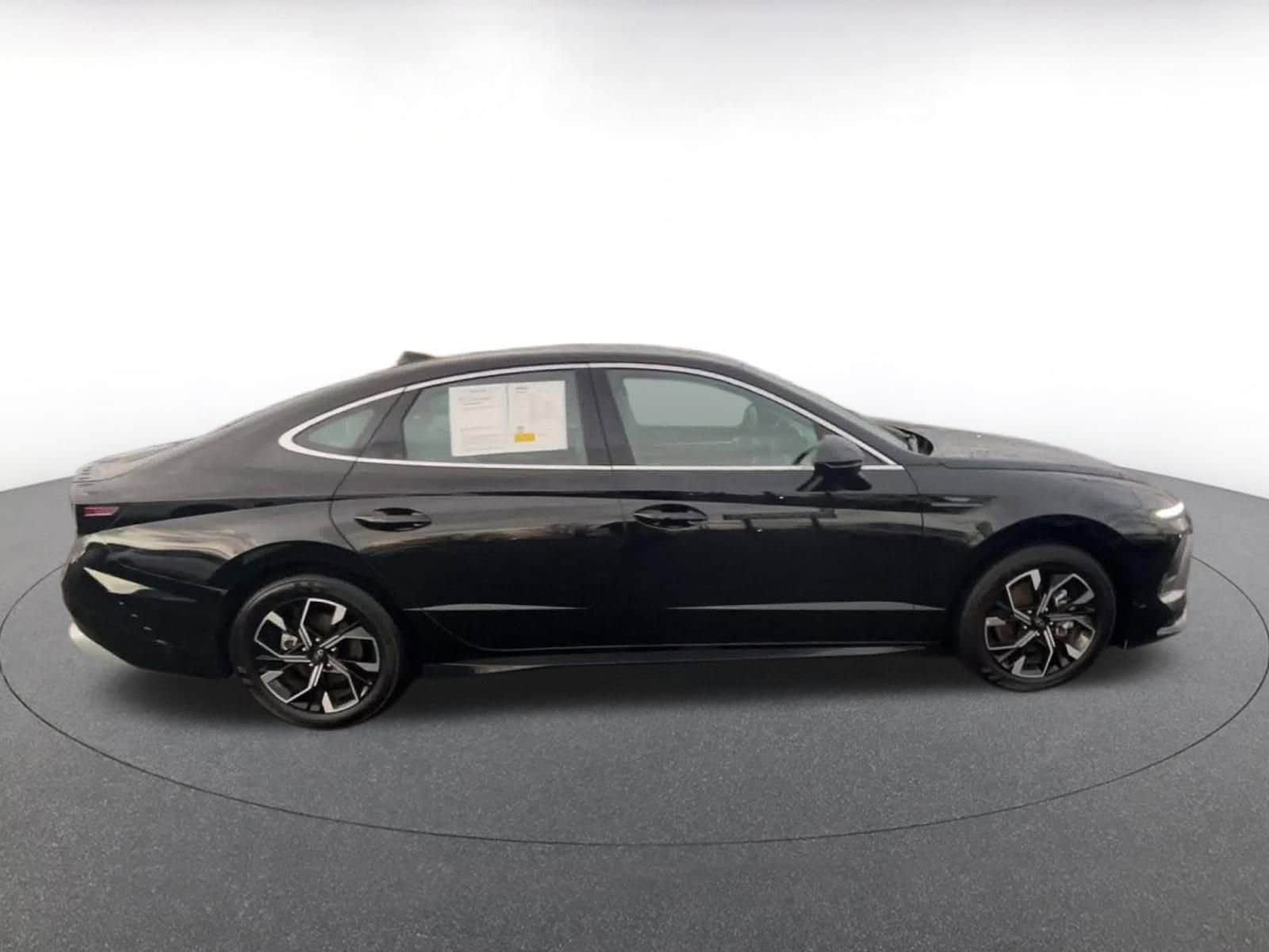 Thumbnail: 2025 Hyundai Sonata - 16