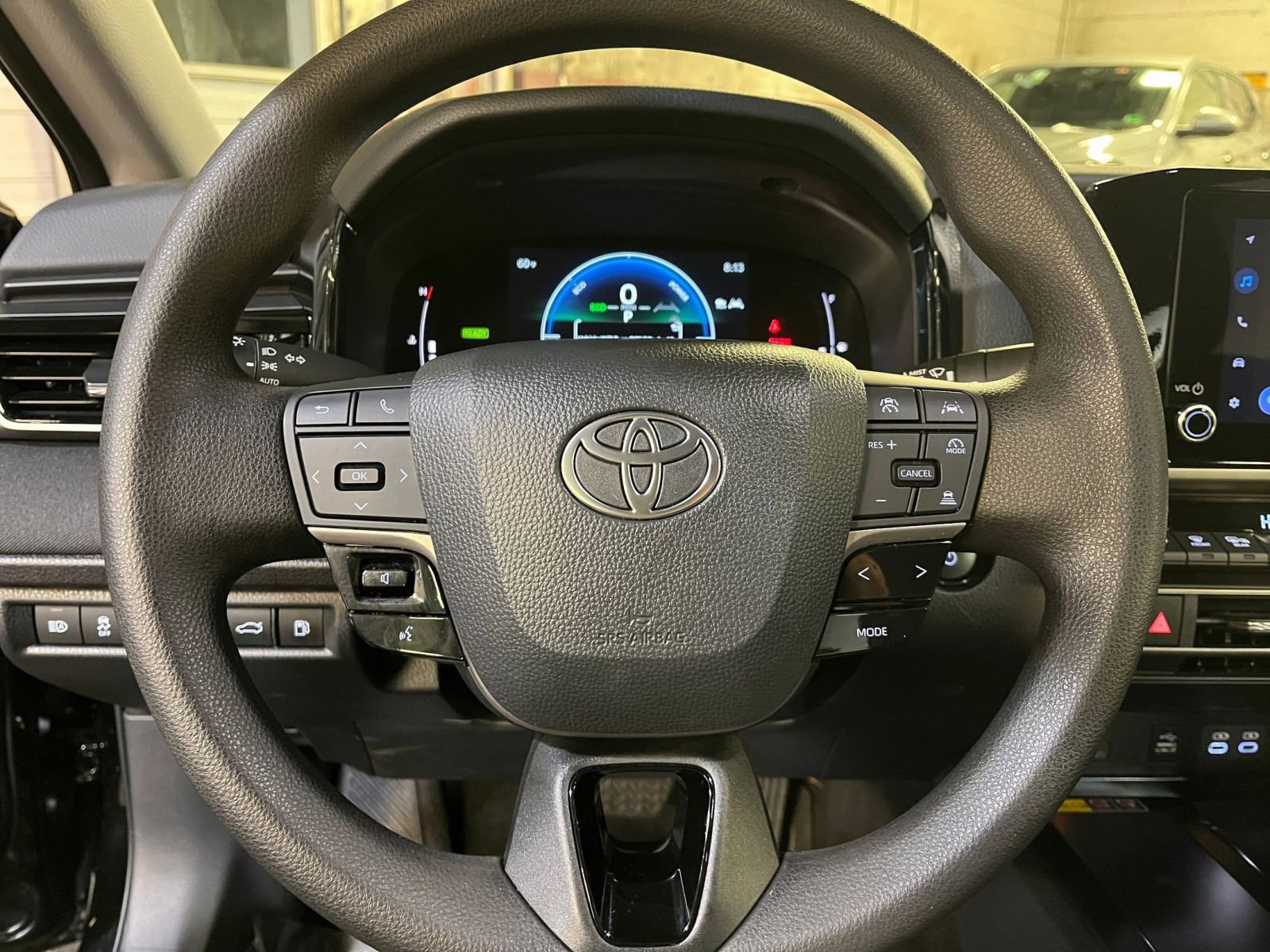 Thumbnail: 2025 Toyota Camry - 27