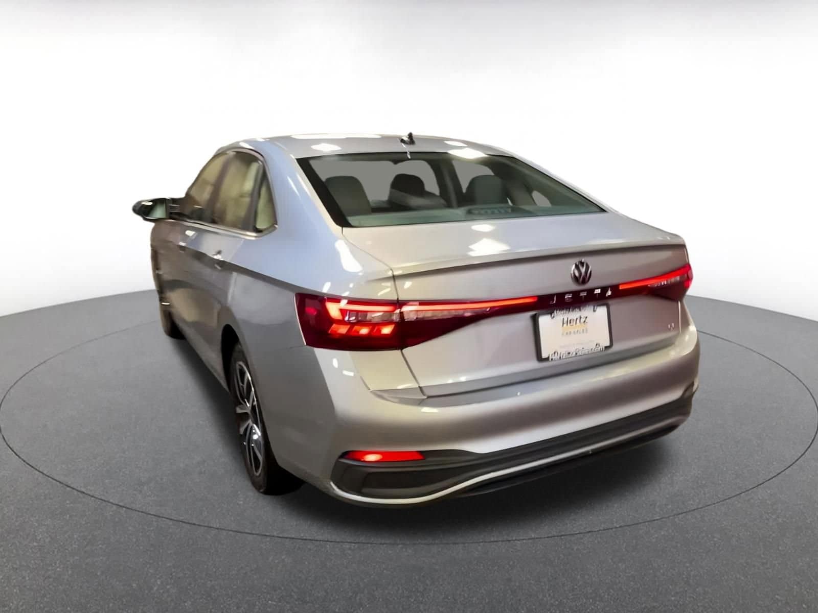 Thumbnail: 2025 Volkswagen Jetta - 14