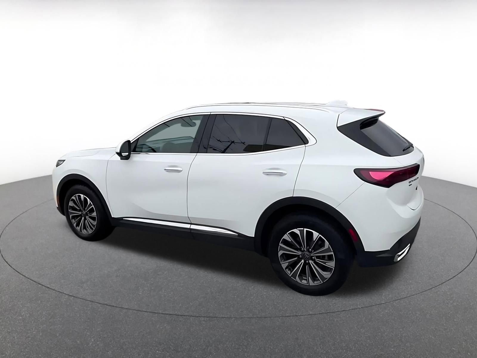 Thumbnail: 2024 Buick Envision - 10