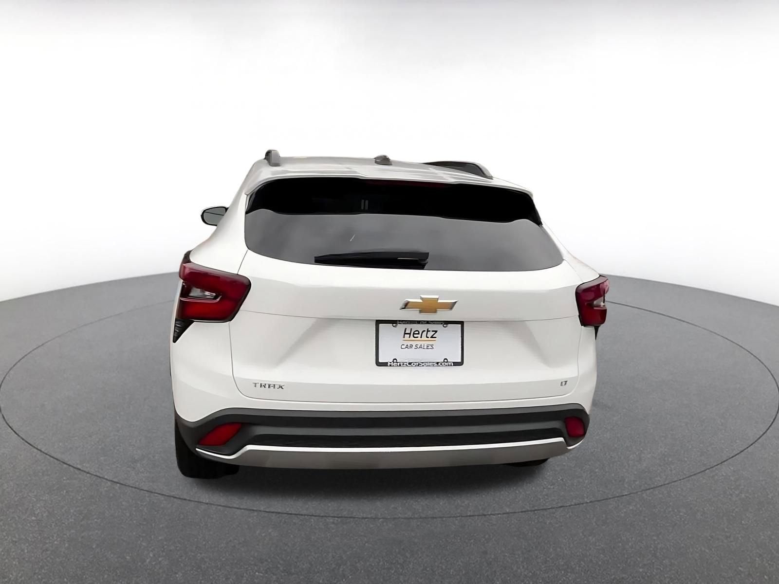 Thumbnail: 2025 Chevrolet Trax - 12