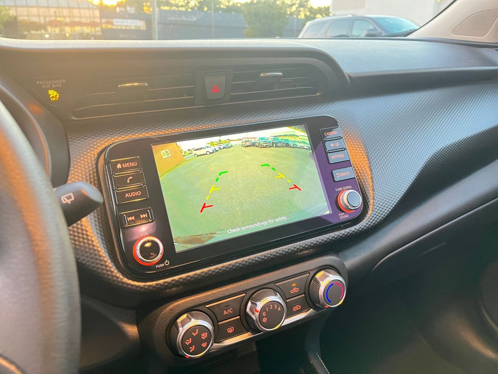 Thumbnail: 2024 Nissan Kicks - 17