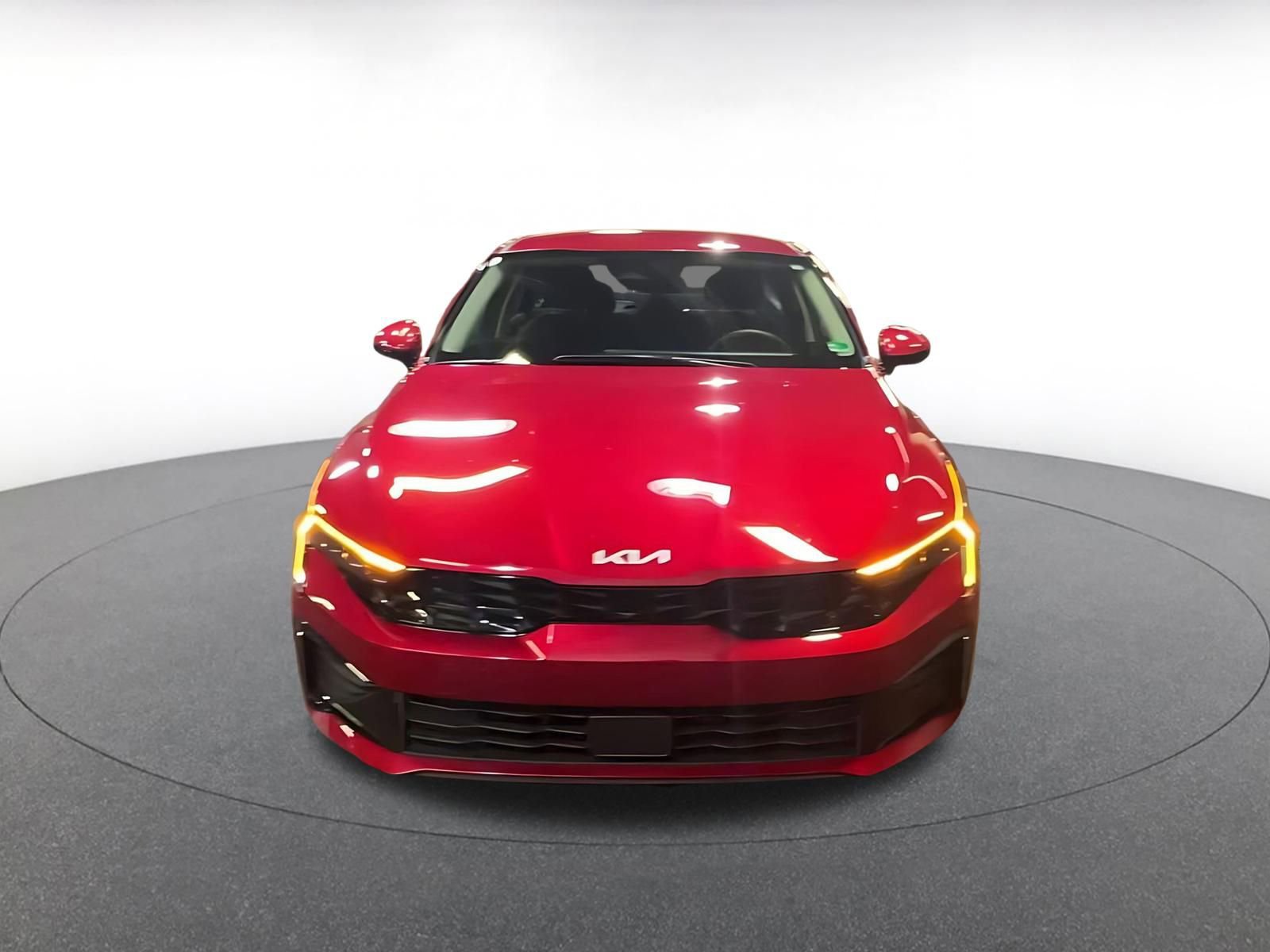 Thumbnail: 2025 Kia K5 - 4