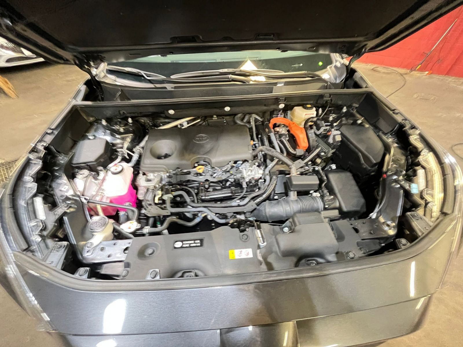 Thumbnail: 2025 Toyota RAV4 - 31