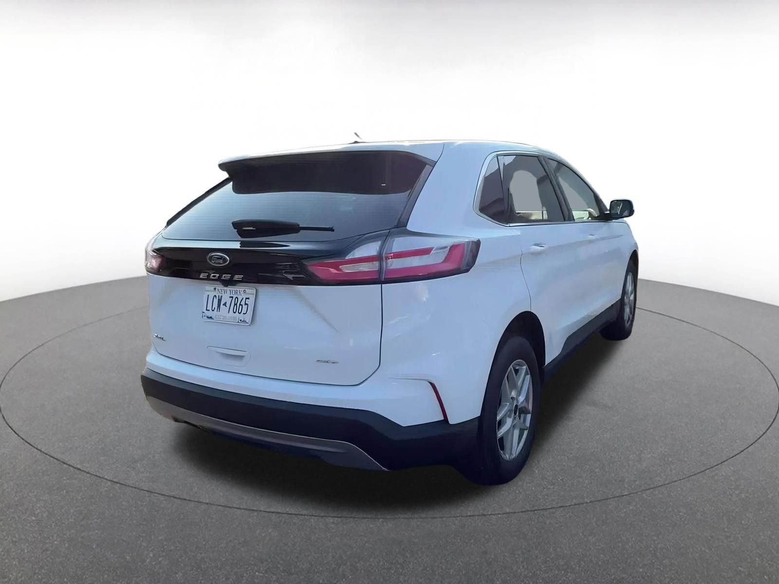 Thumbnail: 2024 Ford Edge - 13