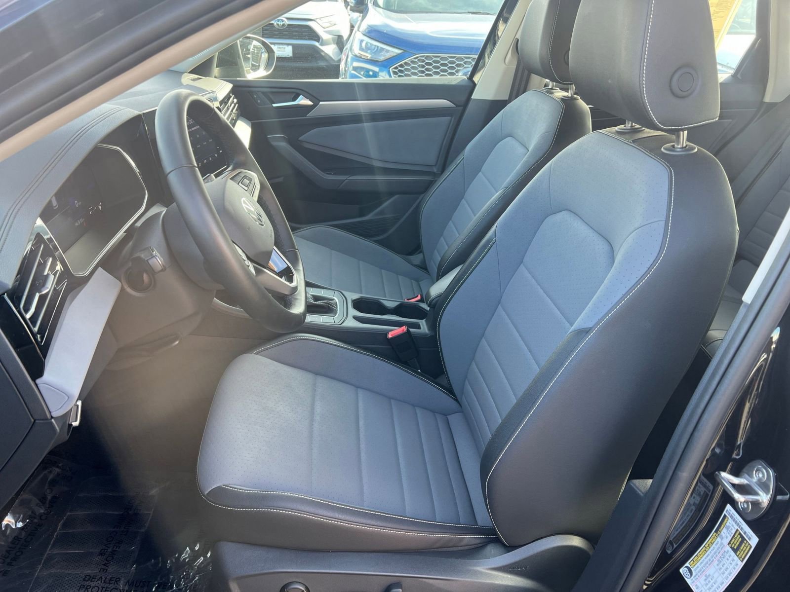 Thumbnail: 2025 Volkswagen Jetta - 25