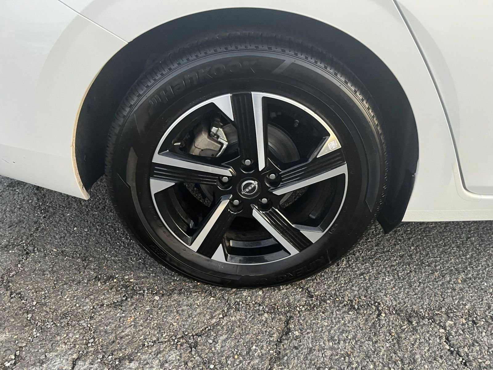 Thumbnail: 2024 Nissan Sentra - 29