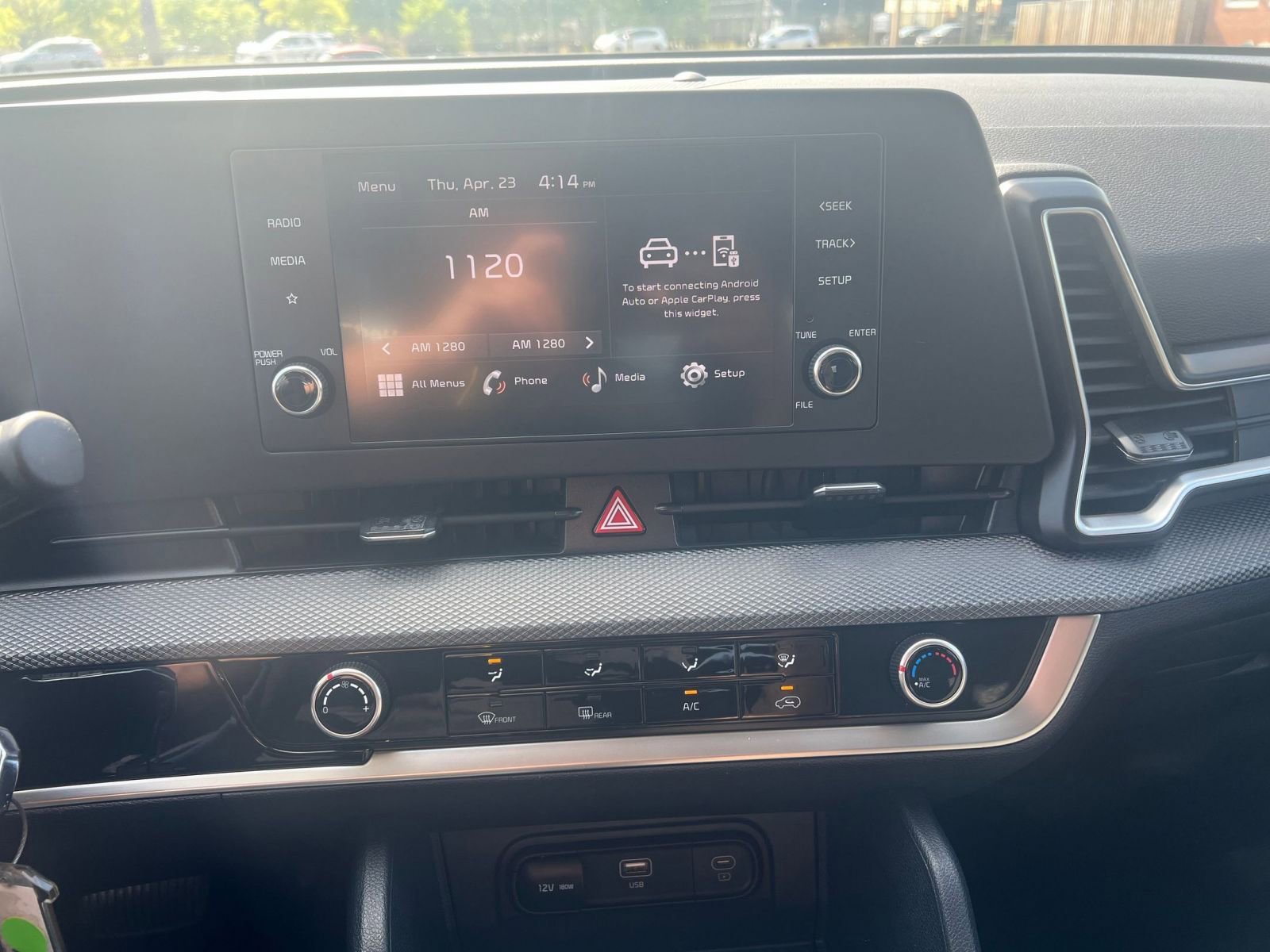 Thumbnail: 2025 Kia Sportage - 17