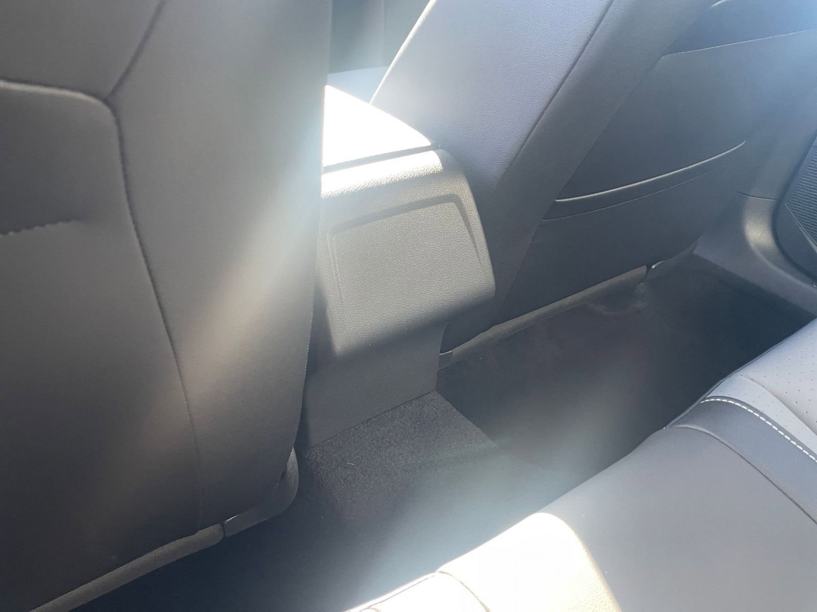 Thumbnail: 2025 Volkswagen Jetta - 24