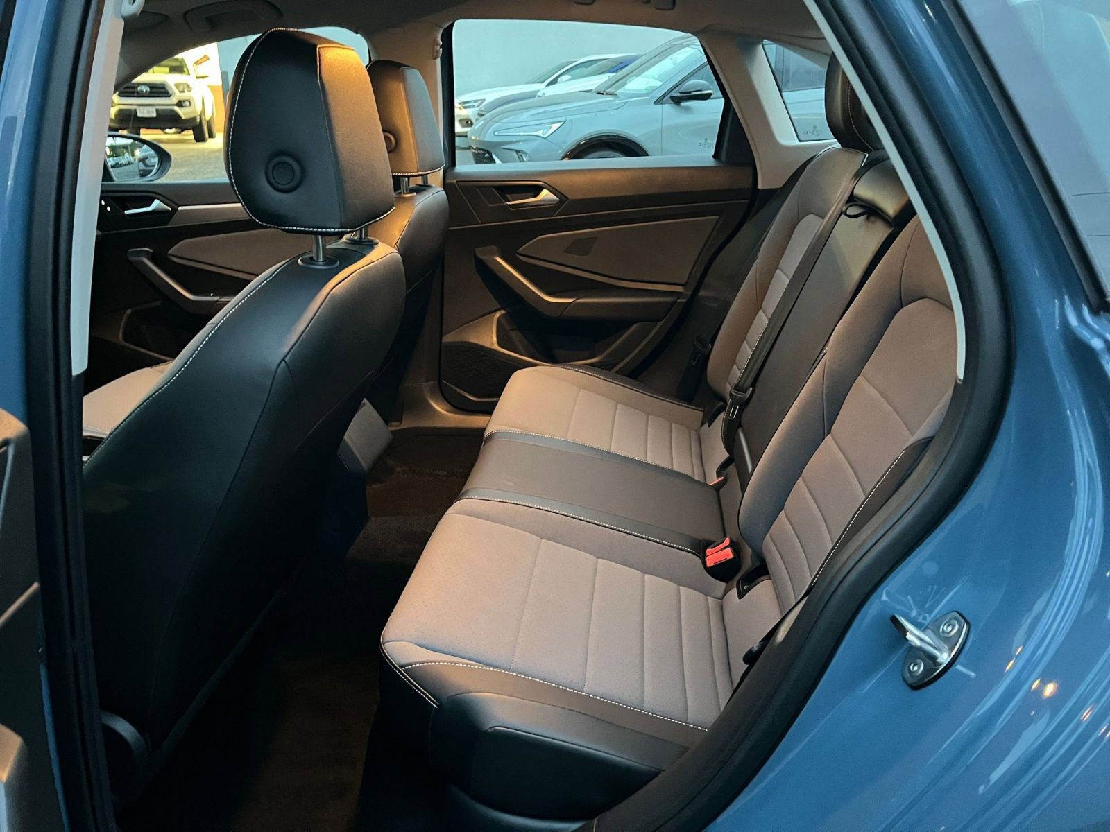 Thumbnail: 2025 Volkswagen Jetta - 24