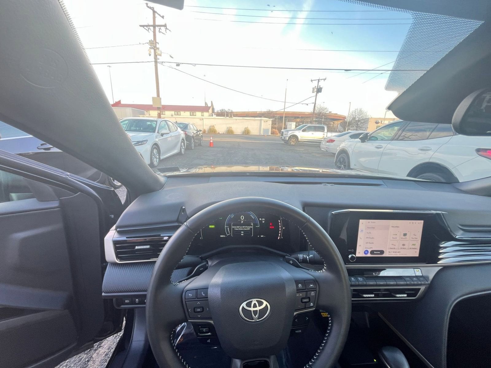 Thumbnail: 2025 Toyota Camry - 34