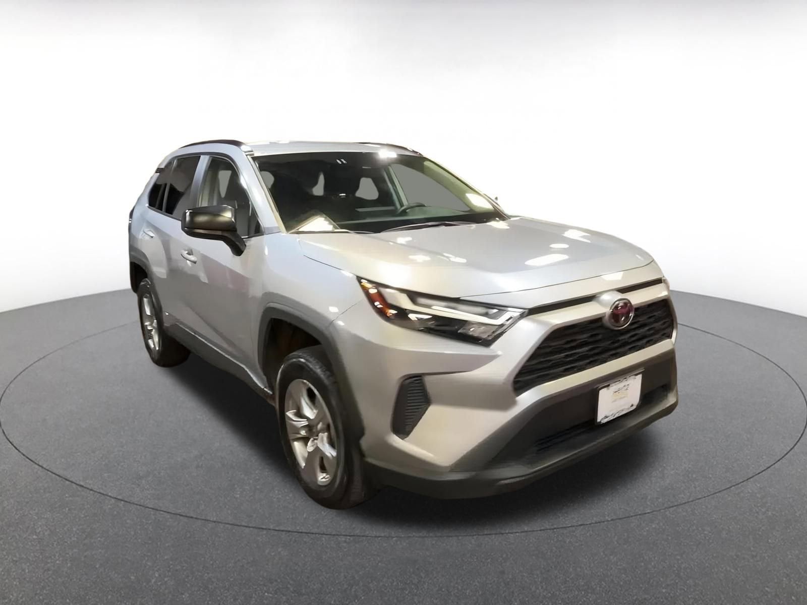 Thumbnail: 2025 Toyota RAV4 - 3