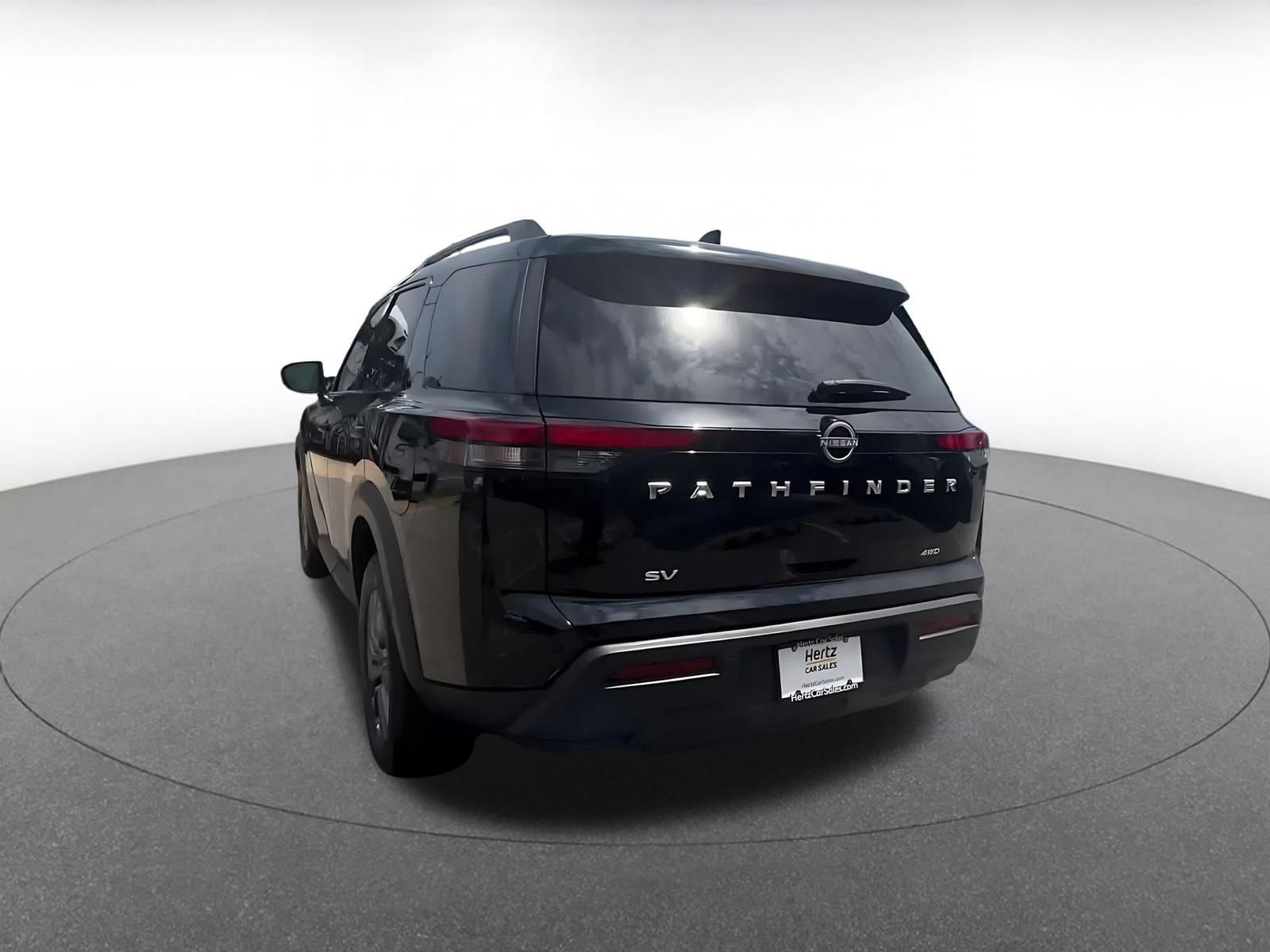 Thumbnail: 2025 Nissan Pathfinder - 11
