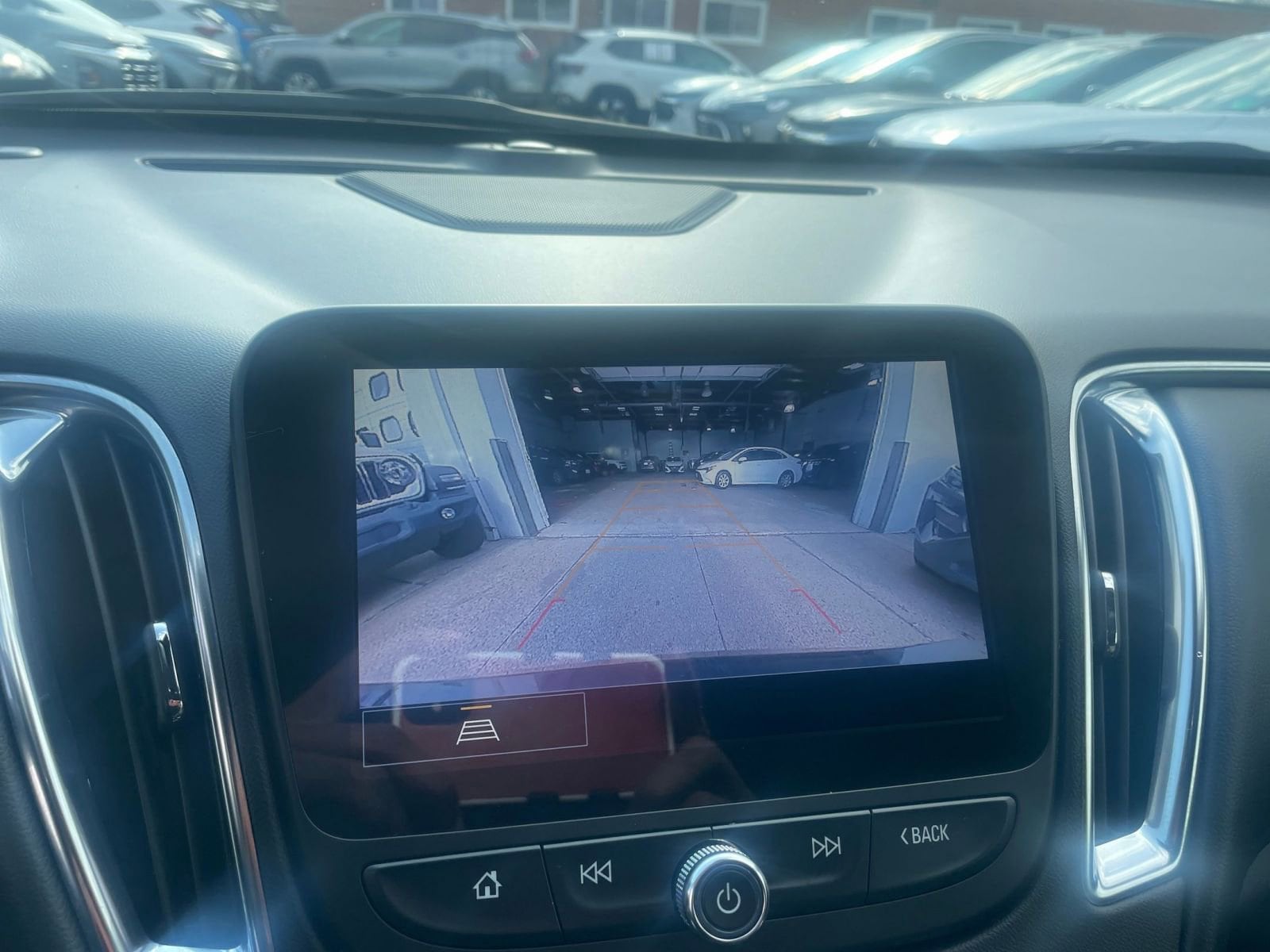 Thumbnail: 2024 Chevrolet Malibu - 17