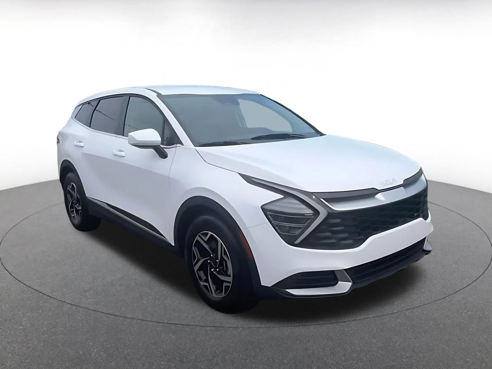 Thumbnail: 2025 Kia Sportage - 3