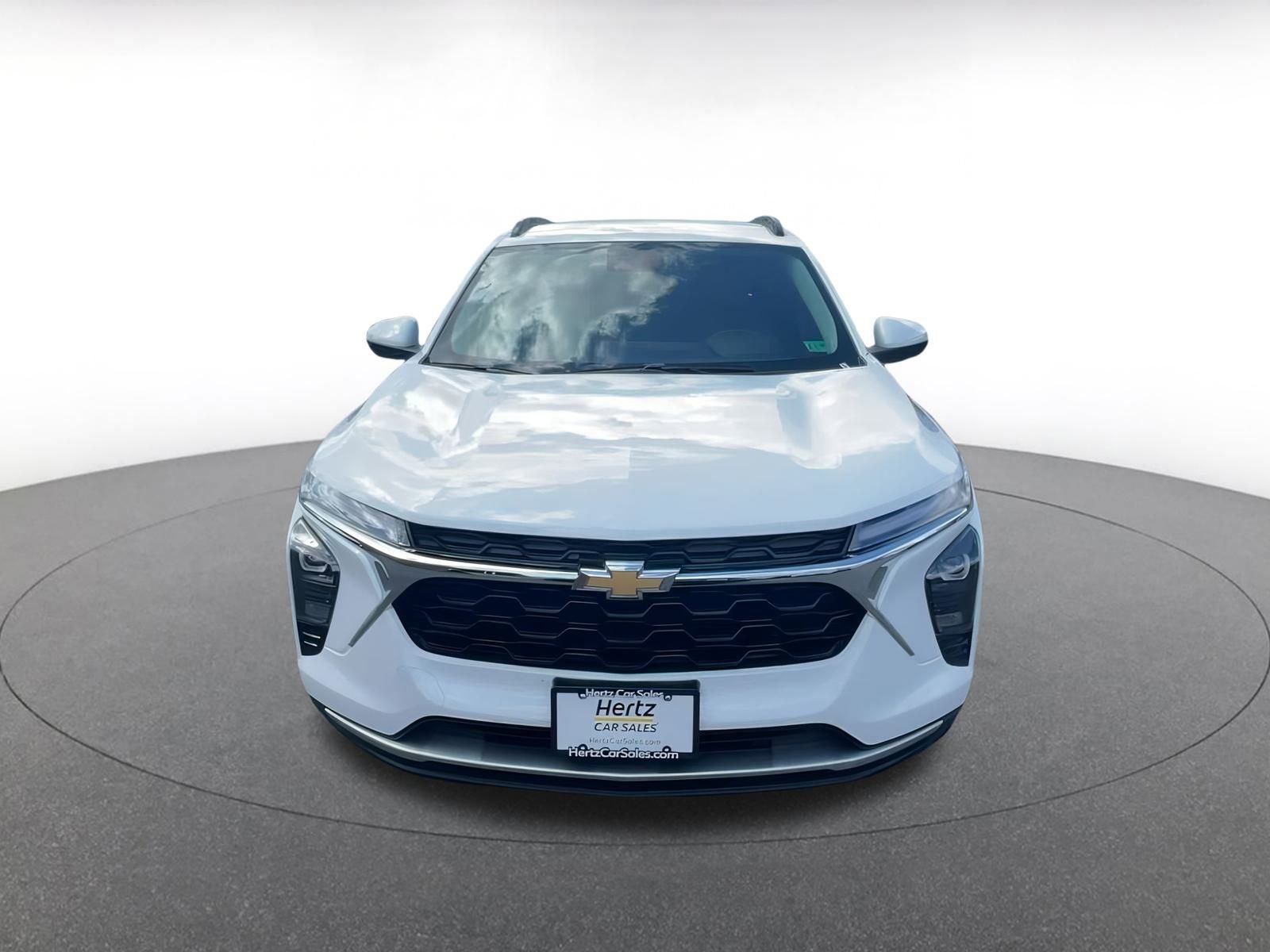 Thumbnail: 2024 Chevrolet Trax - 4