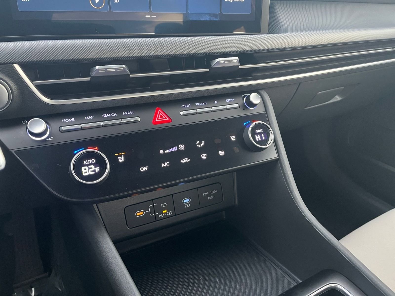 Thumbnail: 2025 Hyundai Sonata - 18