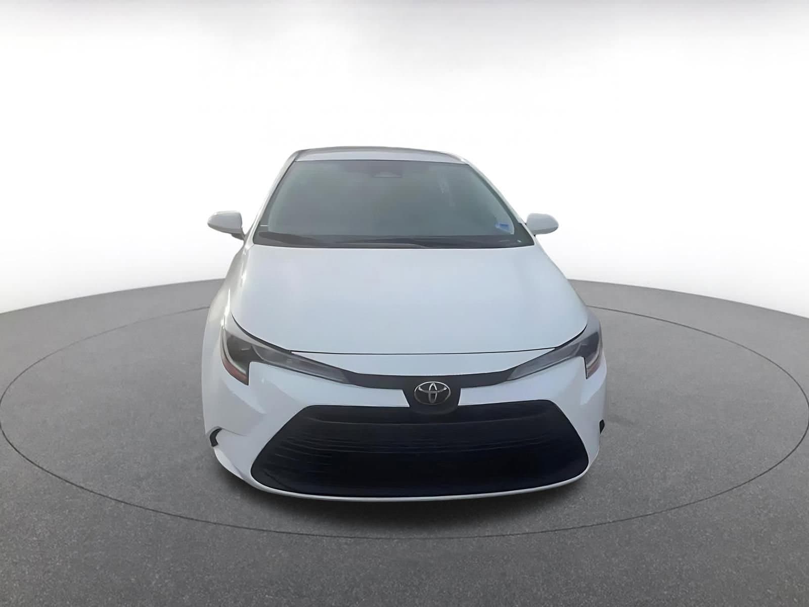 Thumbnail: 2025 Toyota Corolla - 4