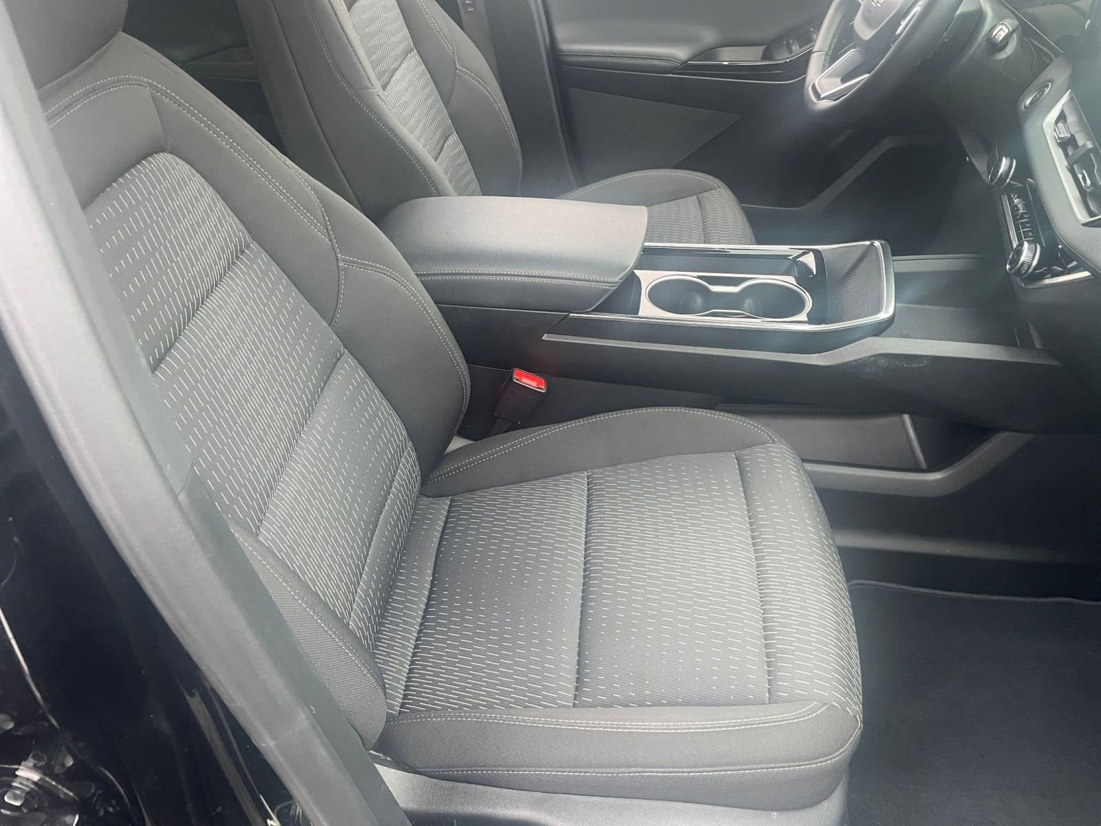 Thumbnail: 2025 Chevrolet Equinox - 34