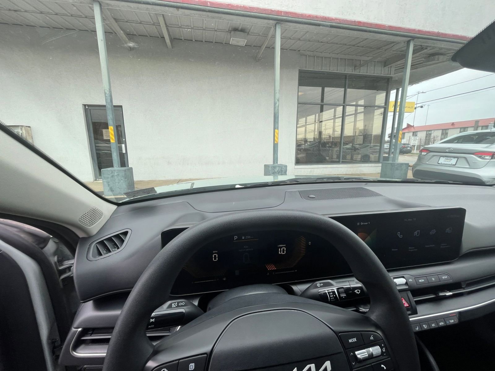 Thumbnail: 2025 Kia K4 - 33