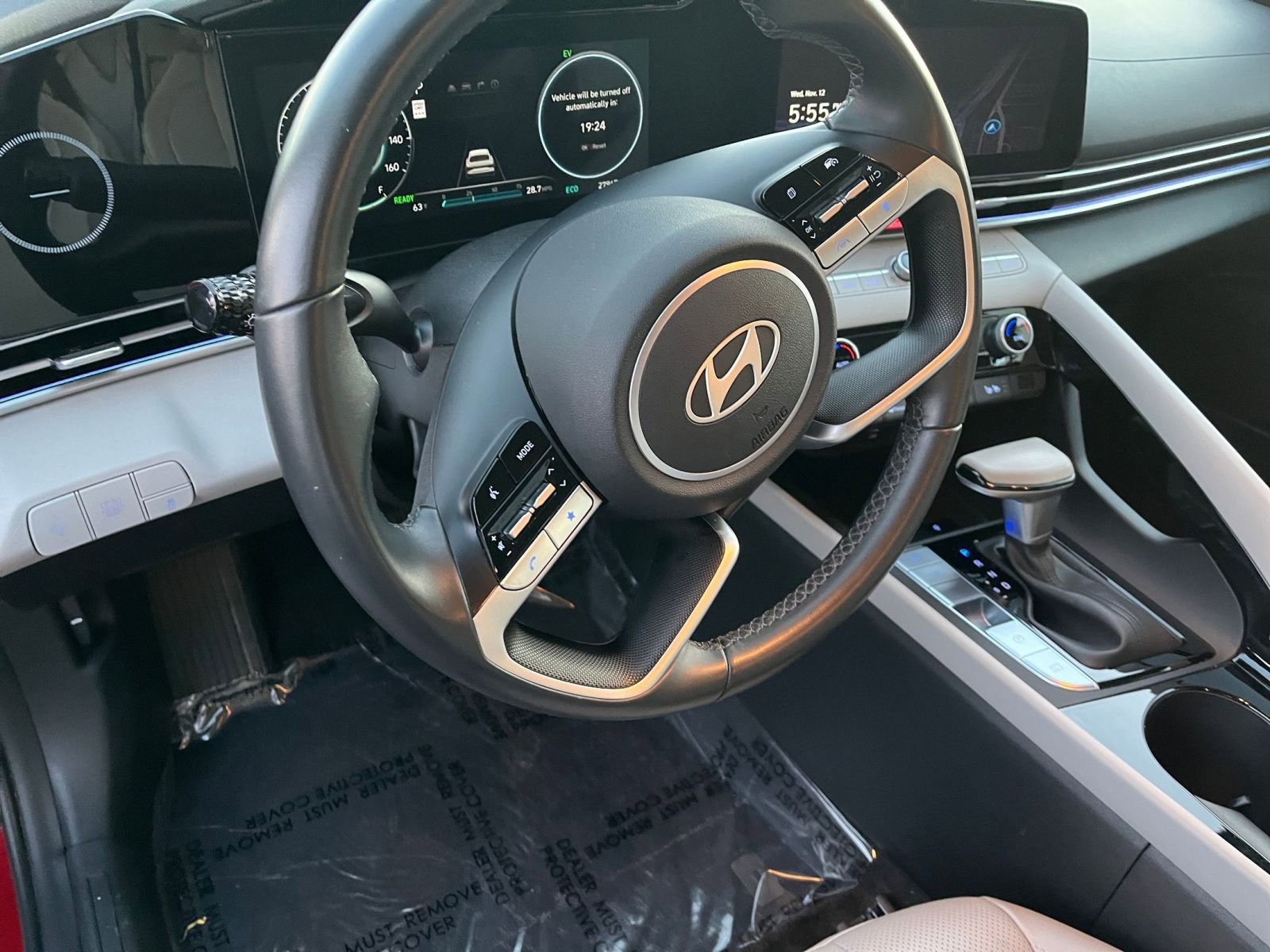 Thumbnail: 2025 Hyundai Elantra - 28