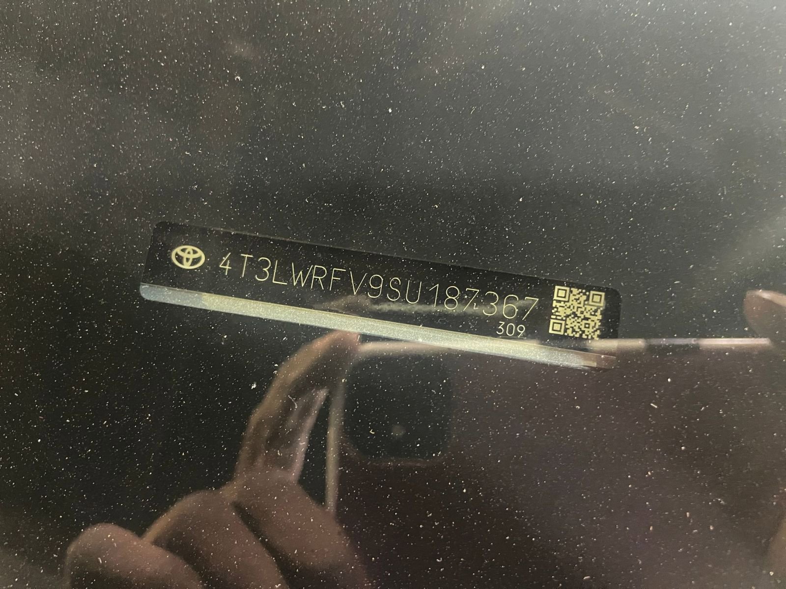 Thumbnail: 2025 Toyota RAV4 - 29