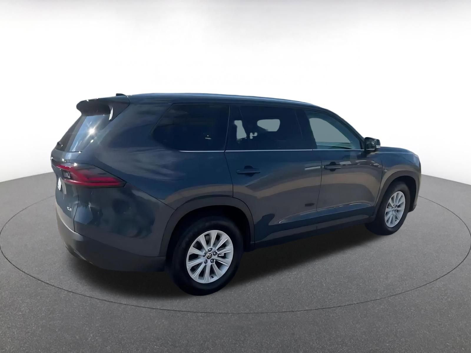 Thumbnail: 2025 Toyota Grand Highlander - 14