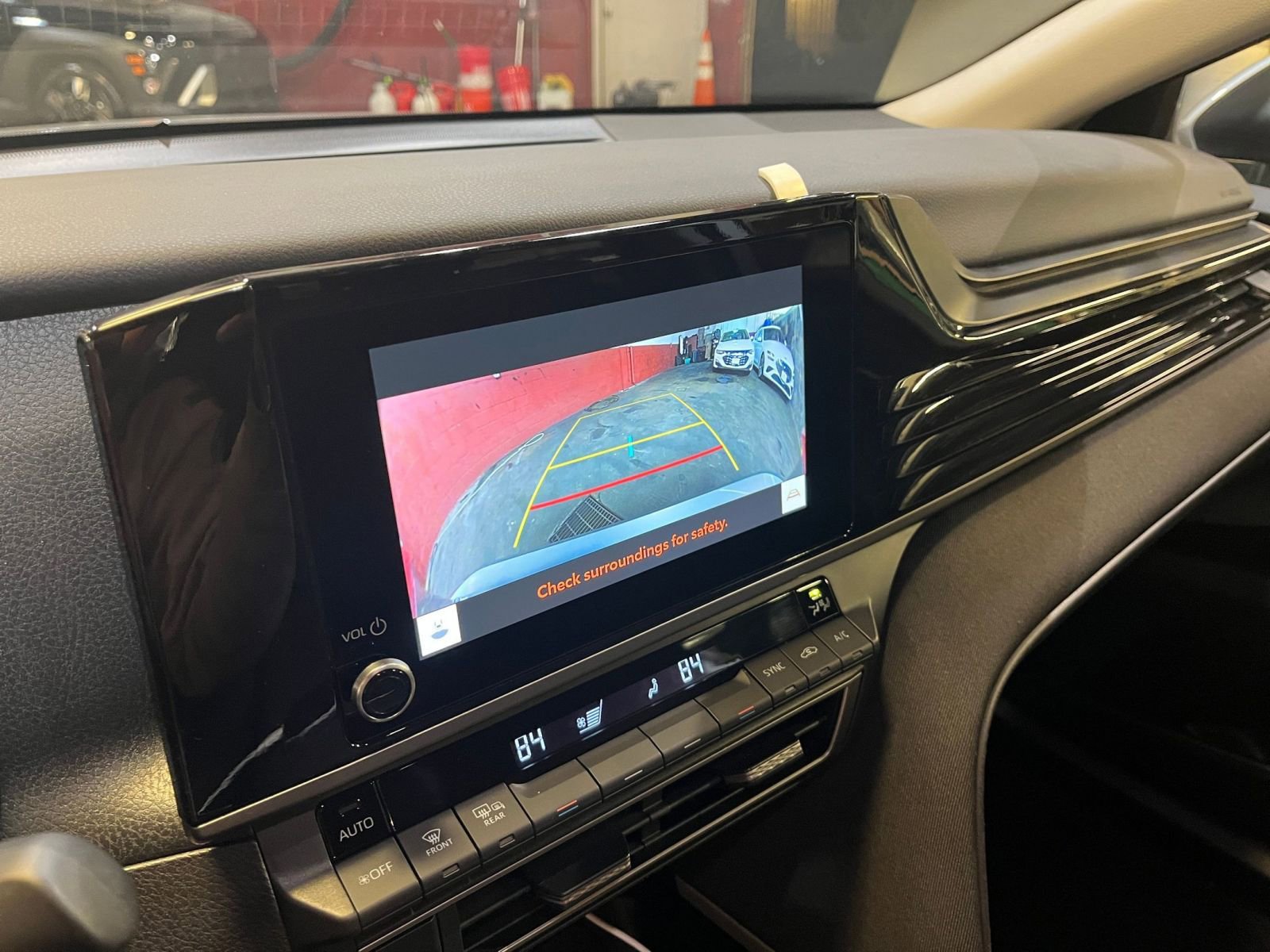 Thumbnail: 2025 Toyota Camry - 17