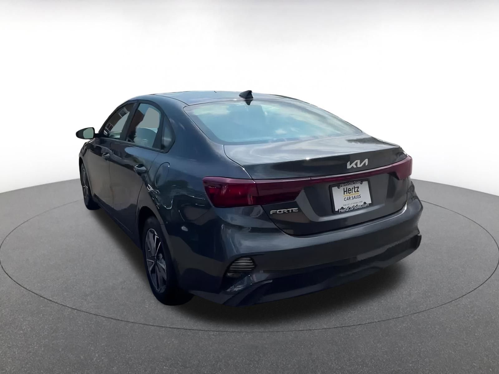 Thumbnail: 2024 Kia Forte - 11