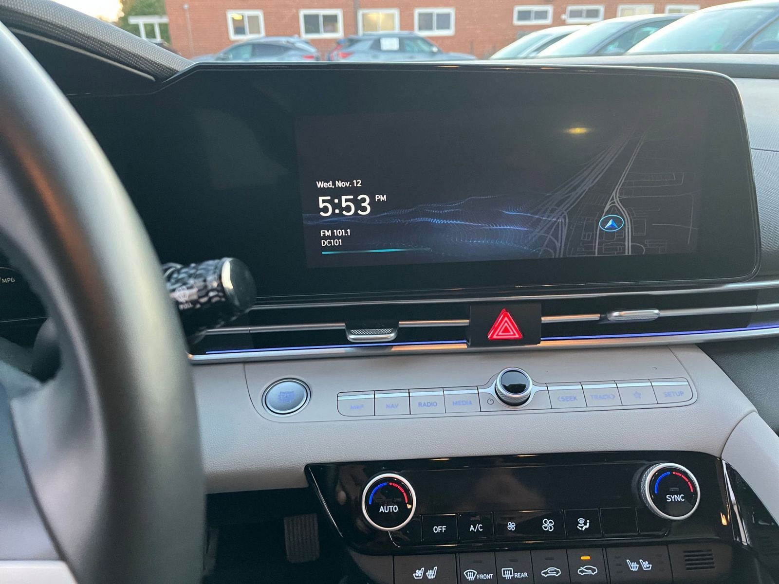 Thumbnail: 2025 Hyundai Elantra - 18