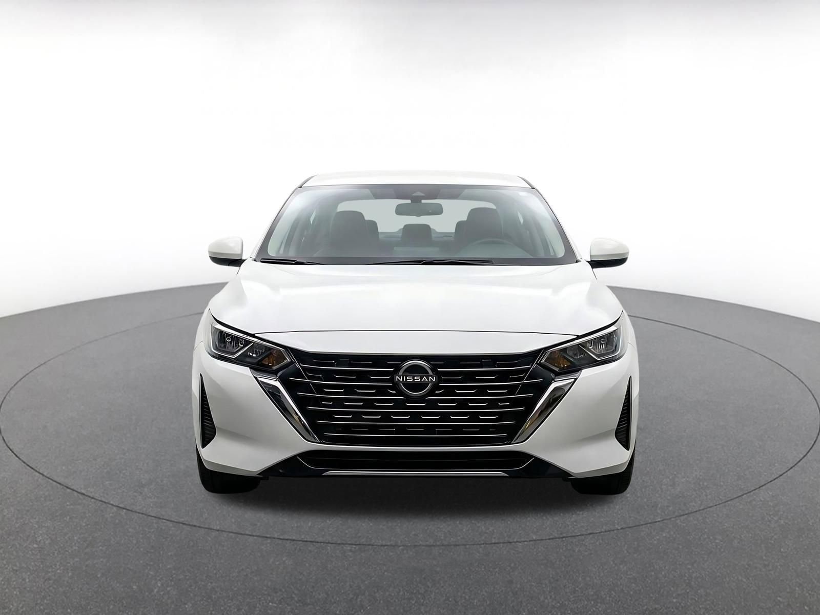 Thumbnail: 2025 Nissan Sentra - 2