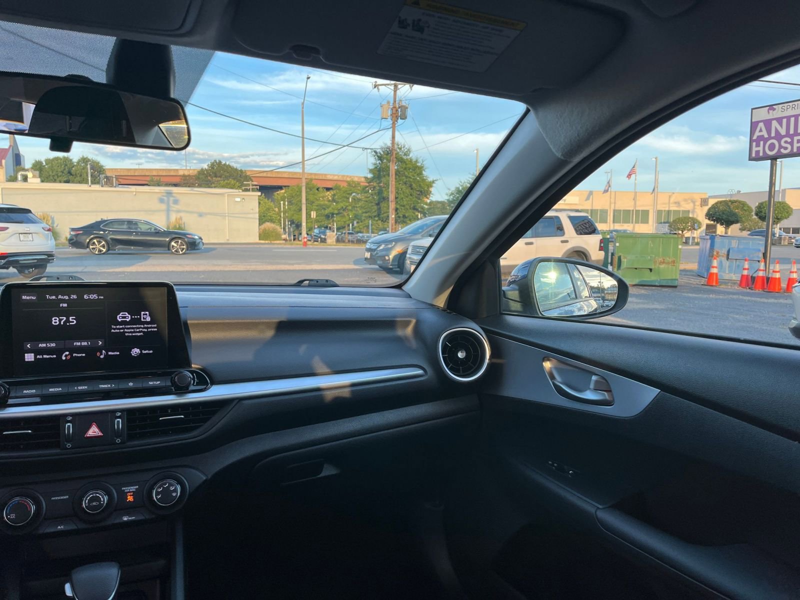 Thumbnail: 2024 Kia Forte - 33