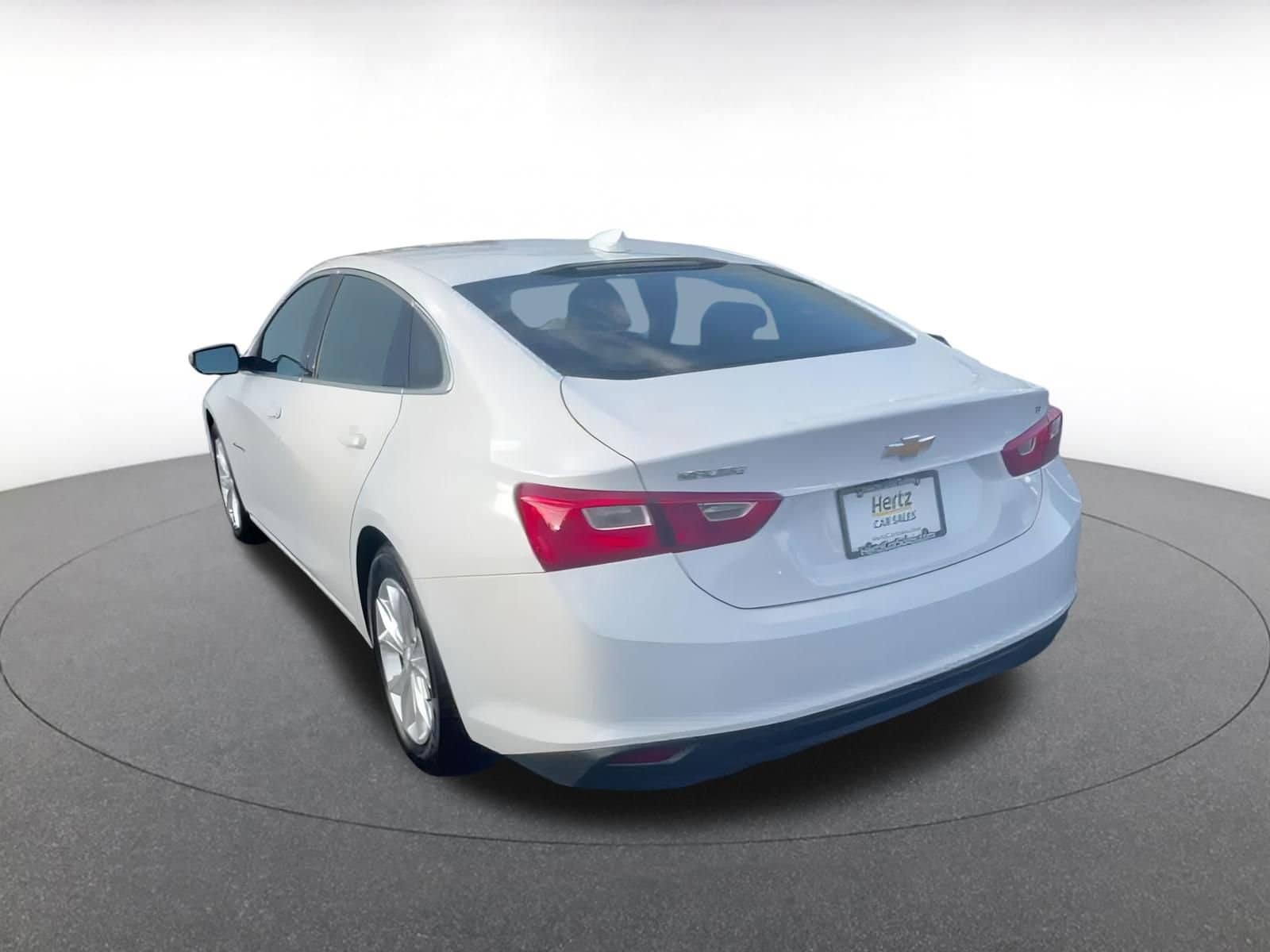 Thumbnail: 2023 Chevrolet Malibu - 11