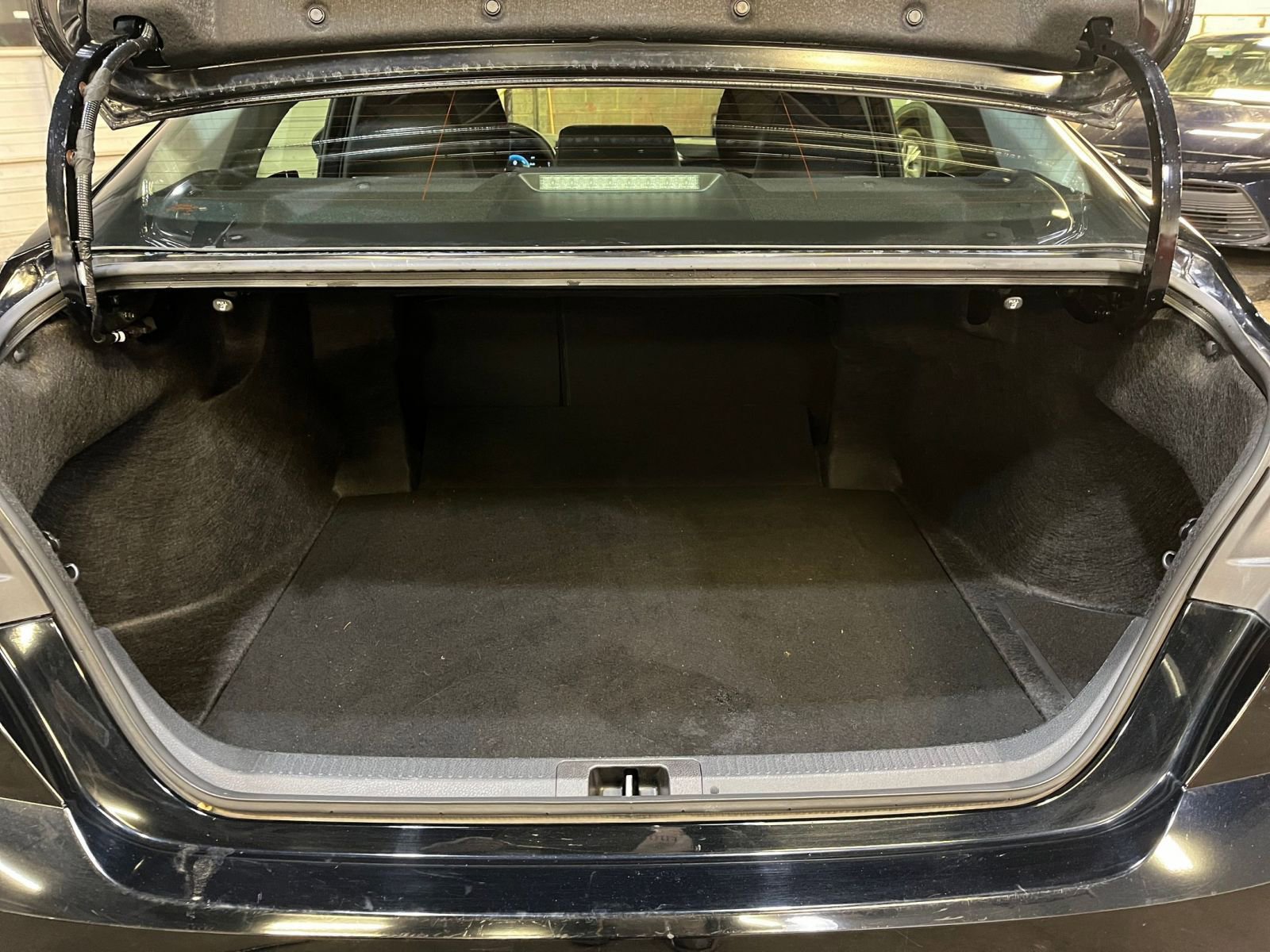 Thumbnail: 2025 Toyota Camry - 30