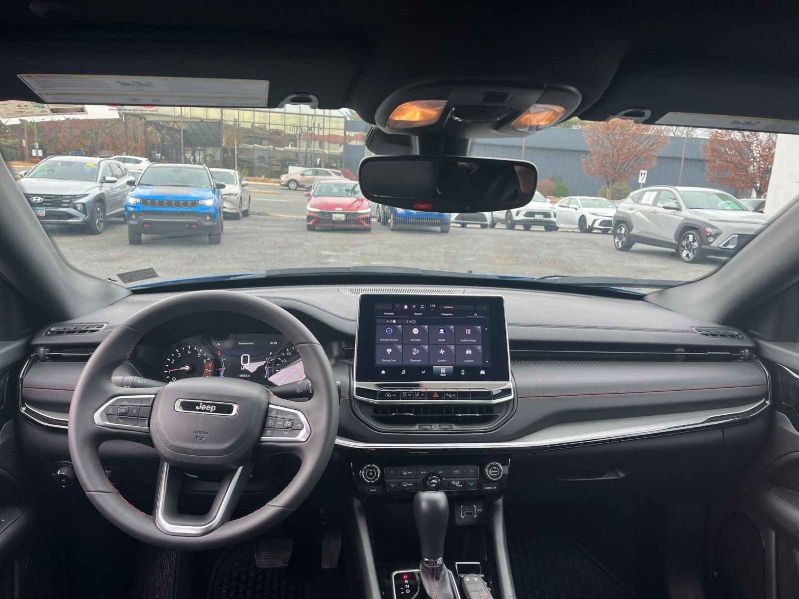 Thumbnail: 2025 Jeep Compass - 32