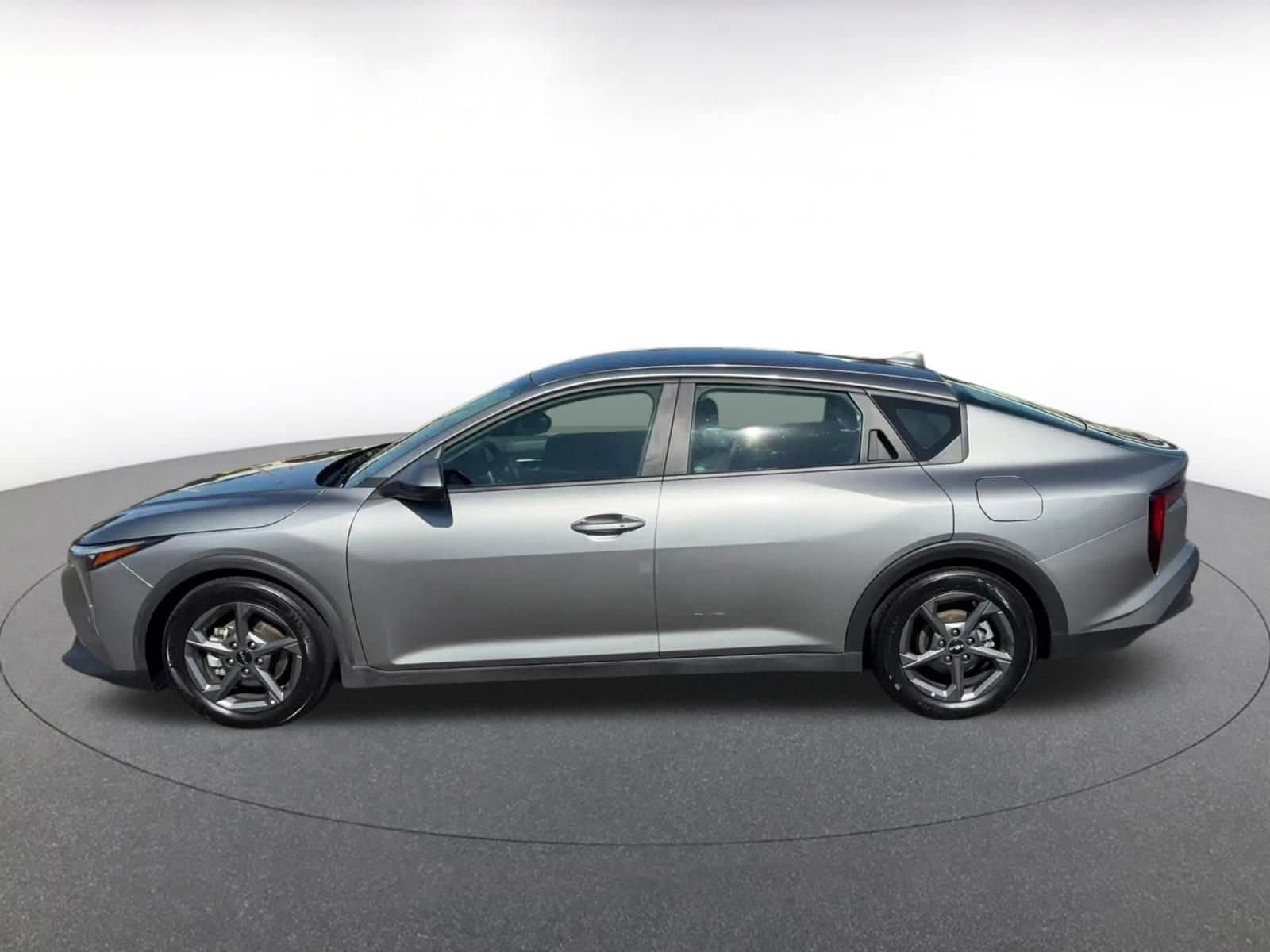 Thumbnail: 2025 Kia K4 - 9