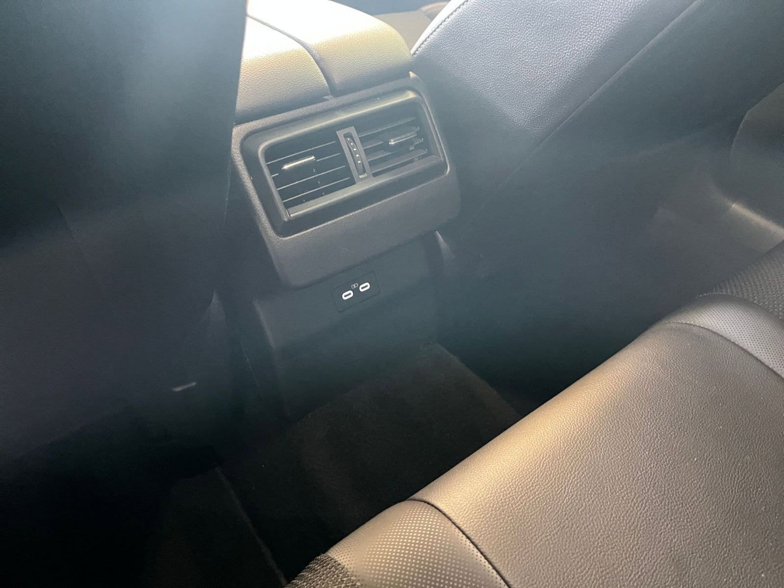 Thumbnail: 2025 Mazda CX-50 - 24