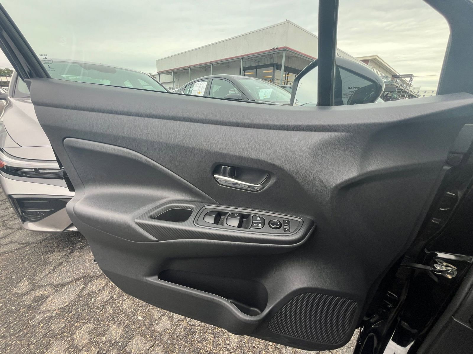 Thumbnail: 2025 Nissan Versa - 18