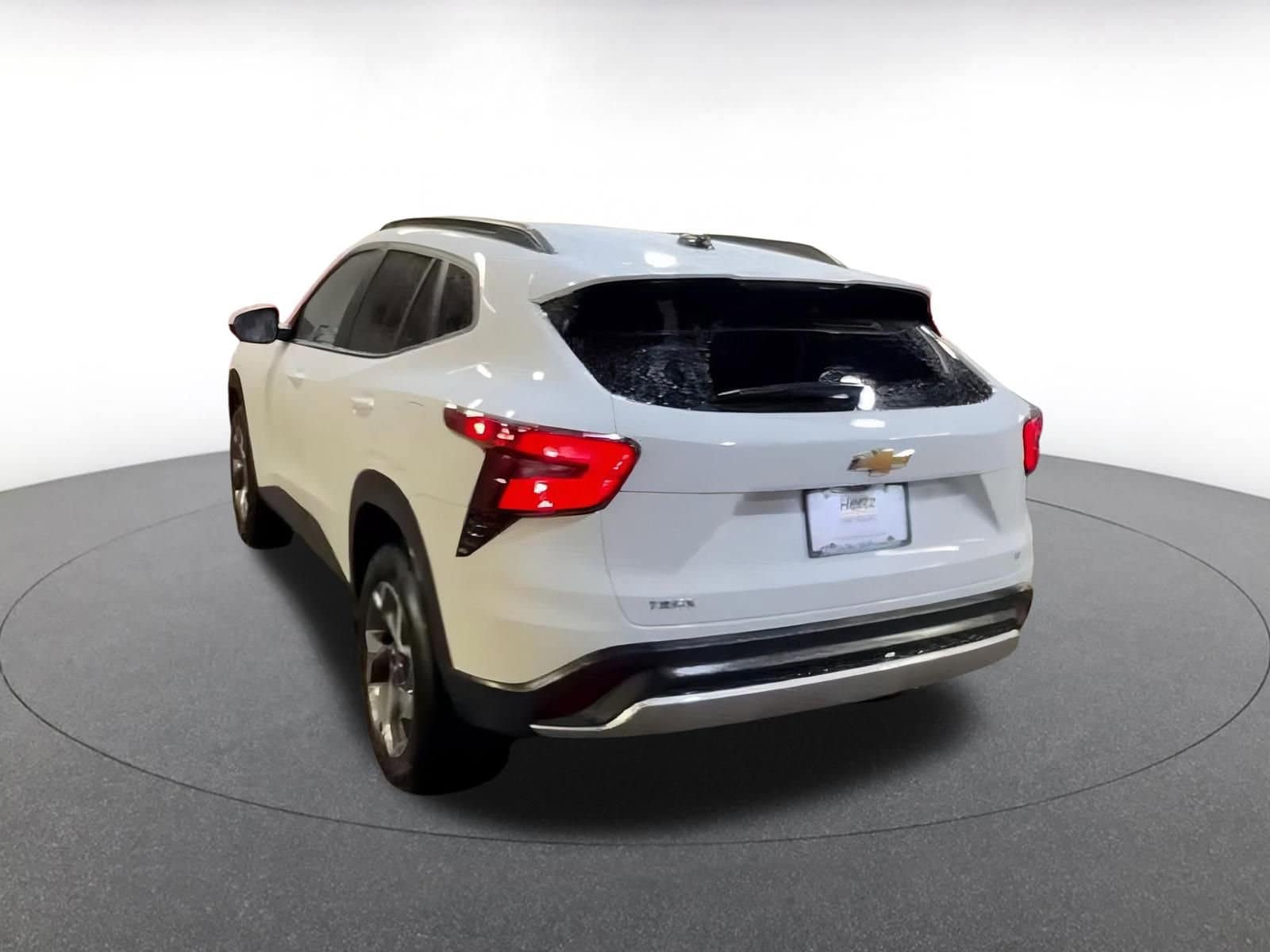 Thumbnail: 2025 Chevrolet Trax - 14