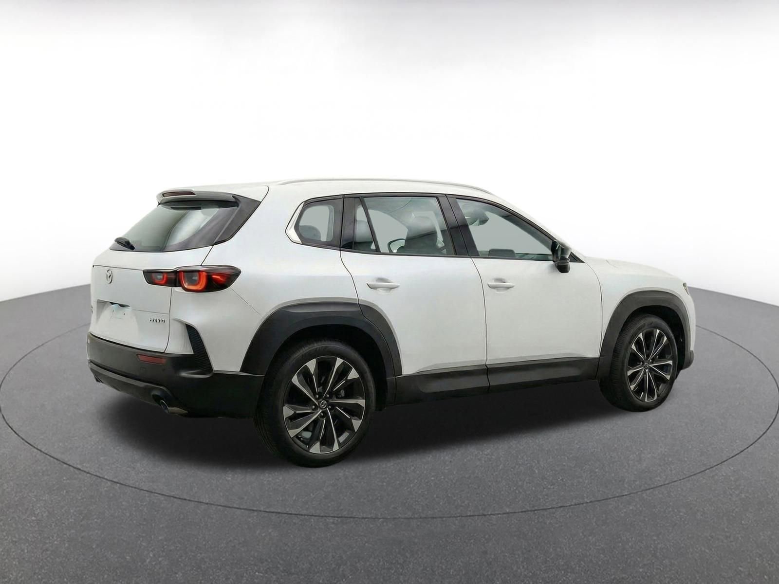 Thumbnail: 2025 Mazda CX-50 - 9