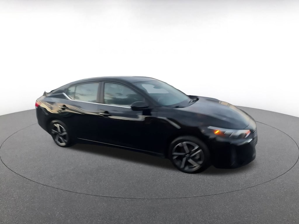 2024 Nissan Sentra SV photo 2