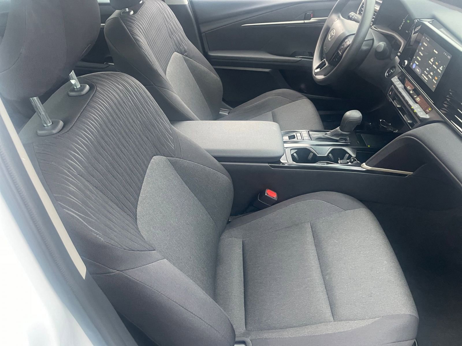 Thumbnail: 2025 Toyota Camry - 35