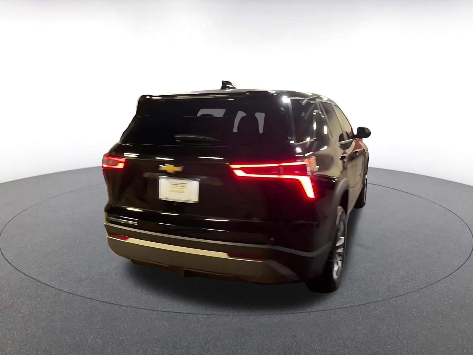 Thumbnail: 2025 Chevrolet Equinox - 15