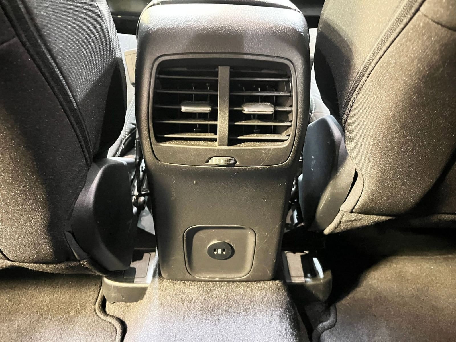 Thumbnail: 2024 Ford Escape - 24