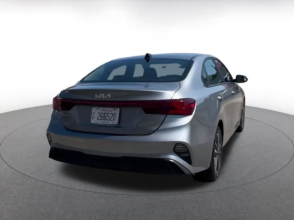 2024 Kia Forte LXS photo 4